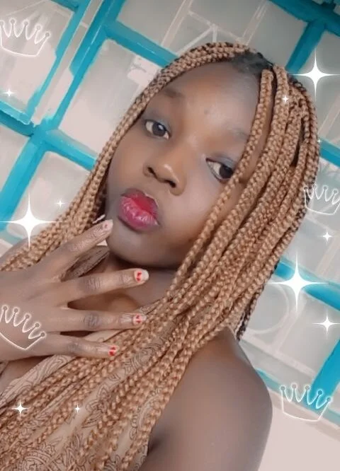 Pretty_mellony21 Offline XXX-chat