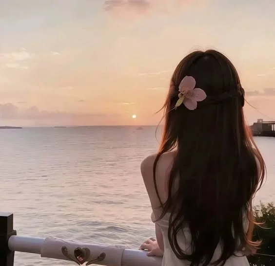 Chillgirl cover photo