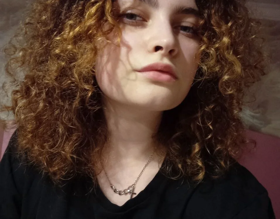 CurlyHermione offline chatrum