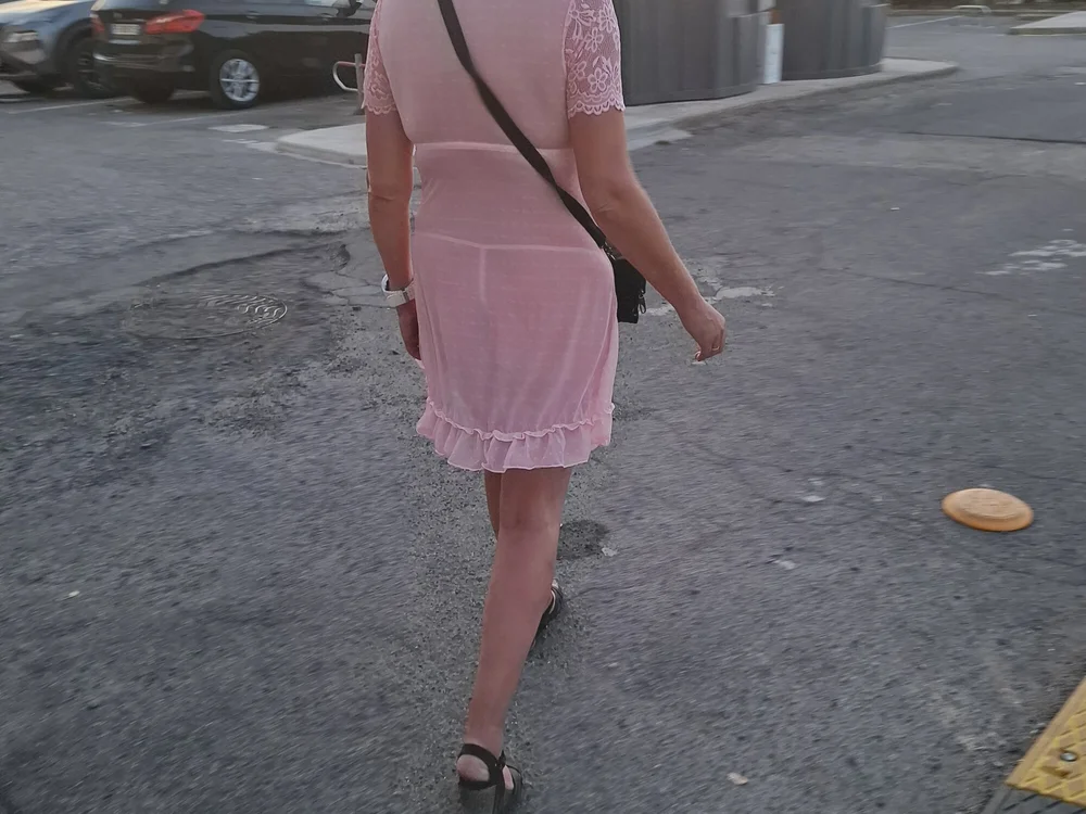 anne1975's Offline Chat Room