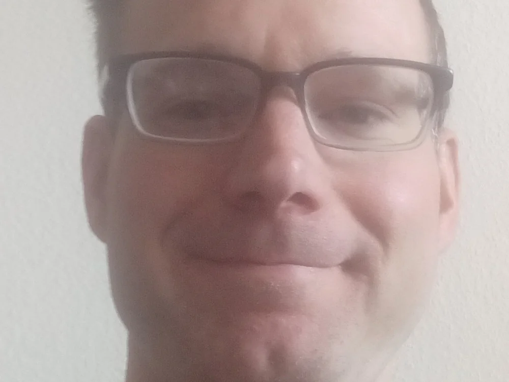 Patricknbg37 Offline XXX-chat