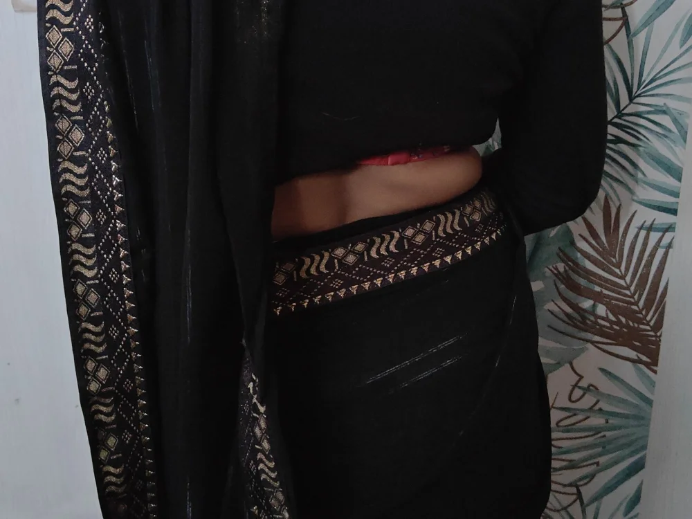 cute_sonali_ offline chatrum