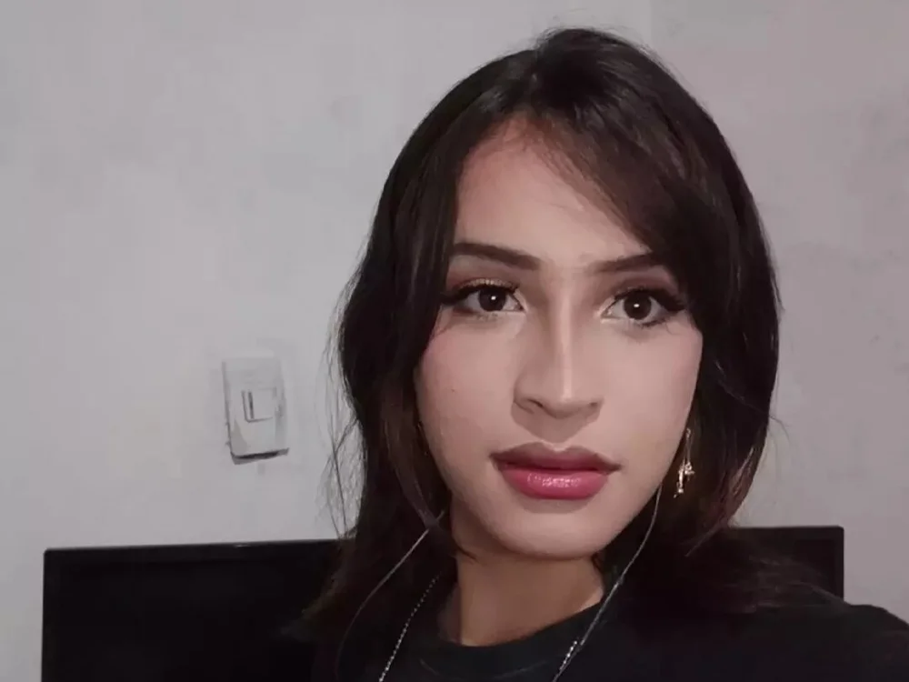 Amy_Blair__ Offline XXX-Chat