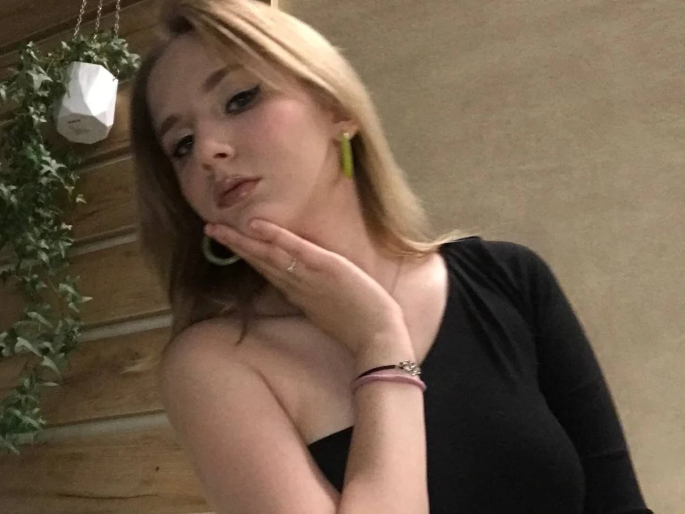 AmandaBurns' Offline Chat Room