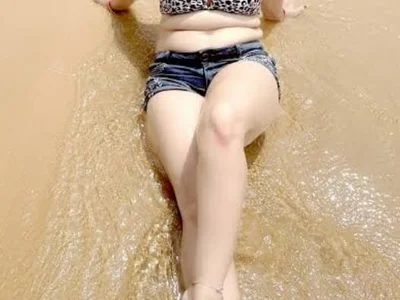 Rashmika___ Female Bigass Live Webcam Sex