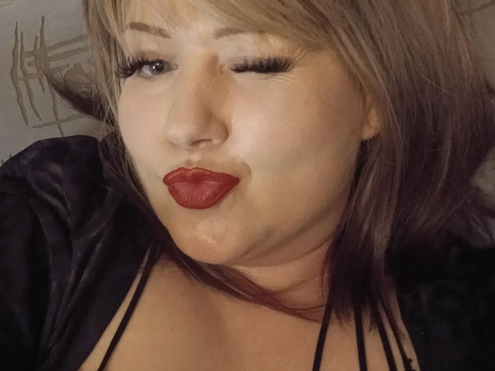 YuliiaSan – Offline XXX chat