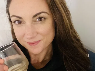 Image 1 of lexi242, female webcam model,  years old, on live webcam