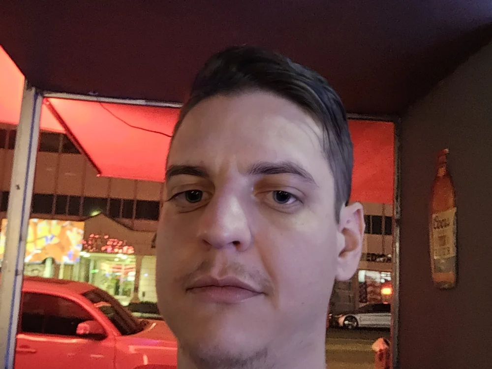 logdav777's Offline Chat Room