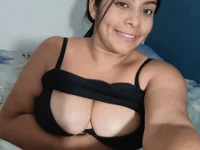 KrisAnge_la22's Offline XXX Chat