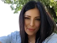 bestwoman-0's Offline Chat Room