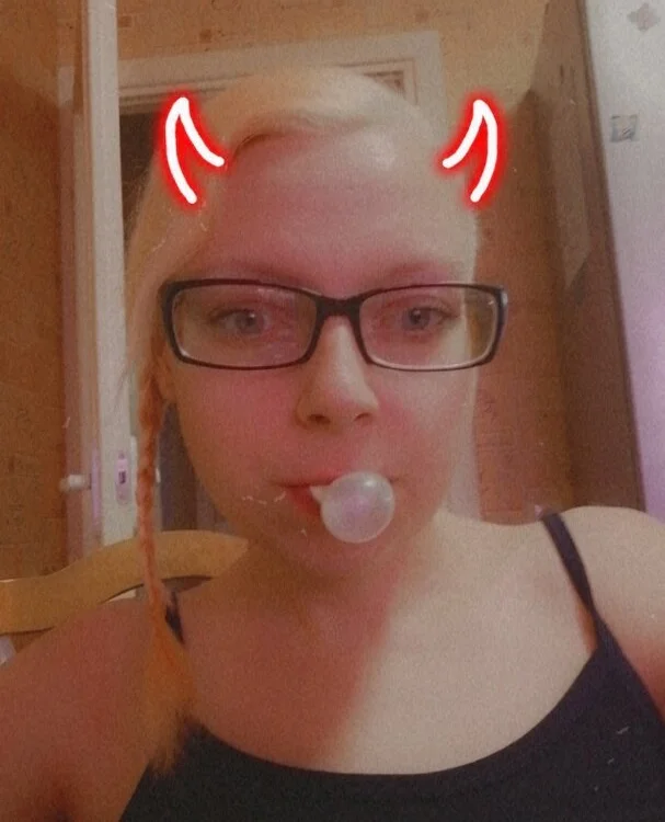 MagicalMarie's Offline XXX Chat