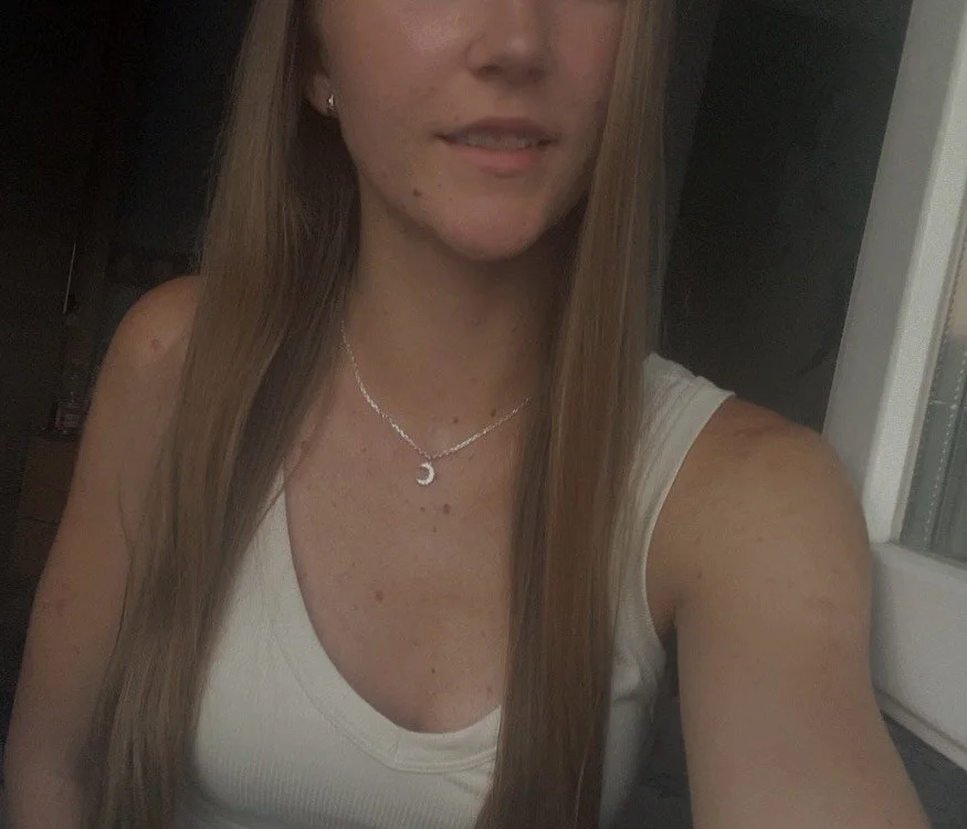 clara_sweet_ offline chatrum