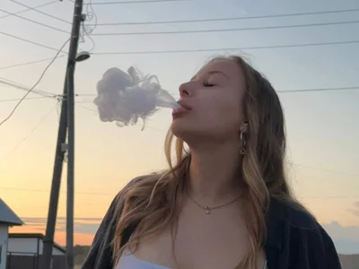 dina_sunshine profile