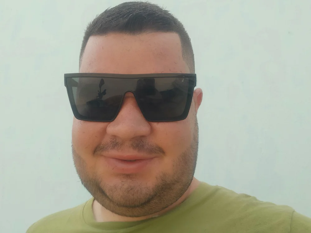 Jd639's Offline Chat Room