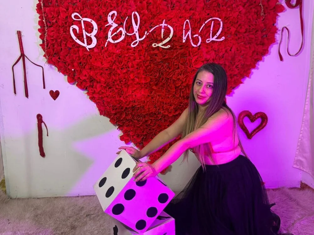 miss_hanna07's Offline XXX Chat