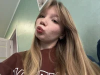 cherry-piee's webcam live show