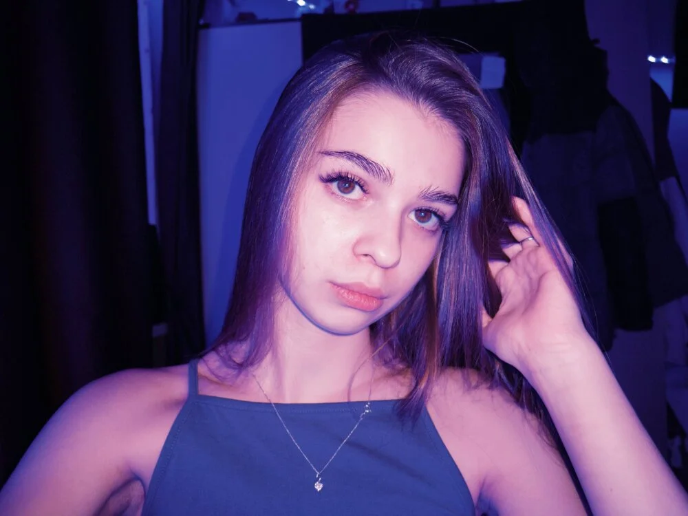 SkylineBliss' Offline XXX Chat