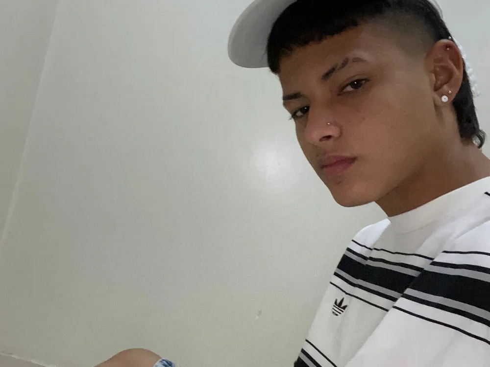 Jordan_red's Offline XXX Chat