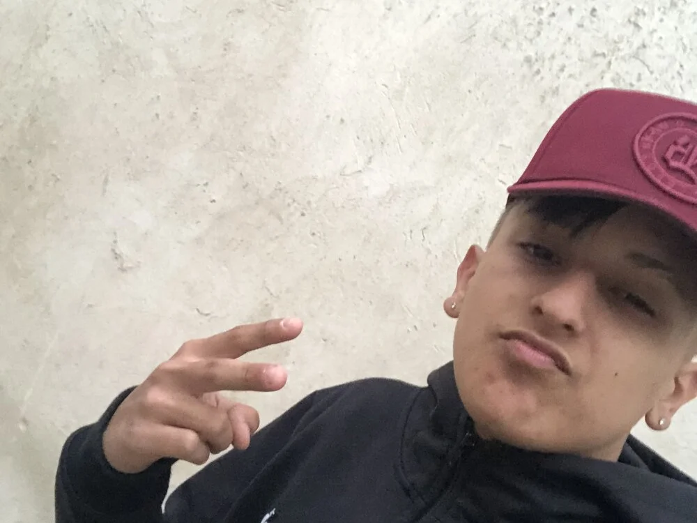 Comedordebbreborne Offline XXX-Chat