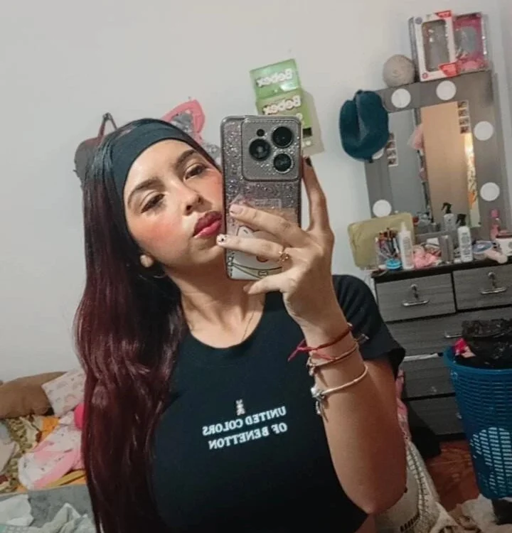 sara_dani offline chatrum