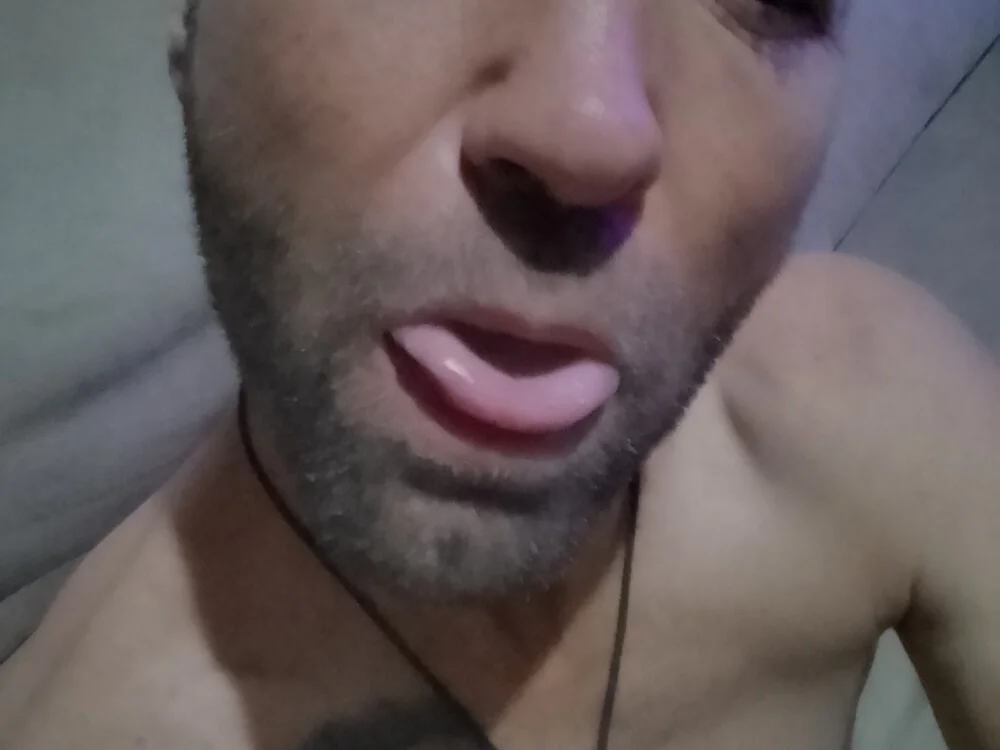 juanbbbbbbbnnjjjjkkkn Offline XXX-chat