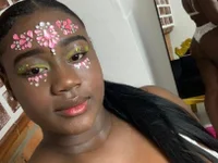Ebony_hotcol