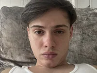 Alexbabyface webcam model