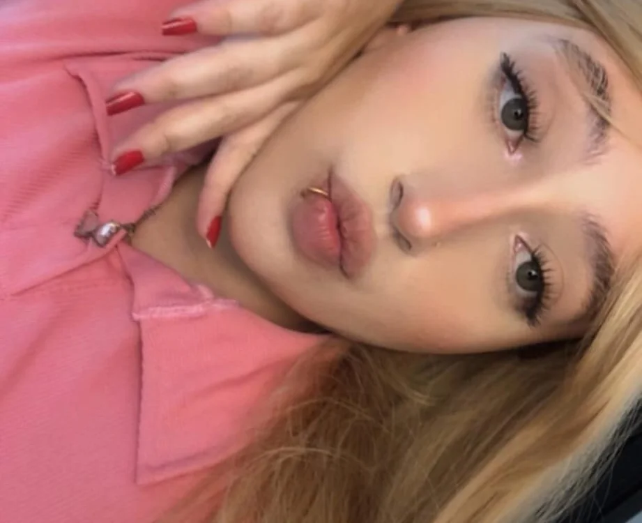 Ariel_prinss cam model