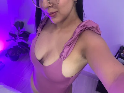 Emmi_miller - Girl 