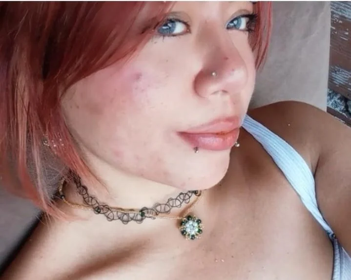 Charlotte_Melodyn Offline XXX chat