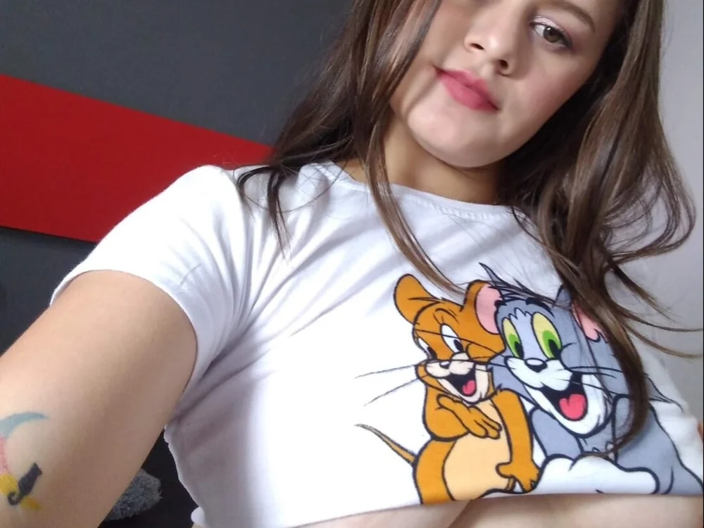 sofiafox07's Offline Chat Room