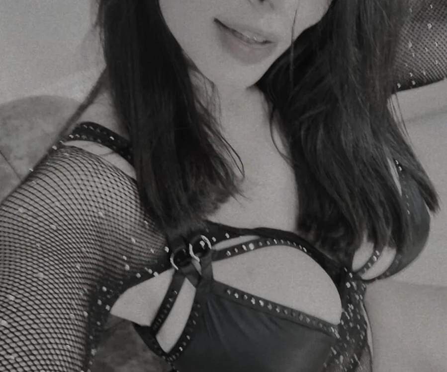 CelesteBreedloveのオフラインXXXチャット