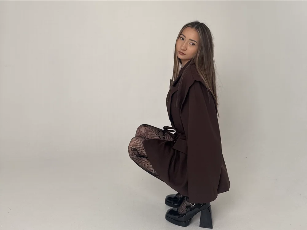 Offline chat soba modela Eva_Flare