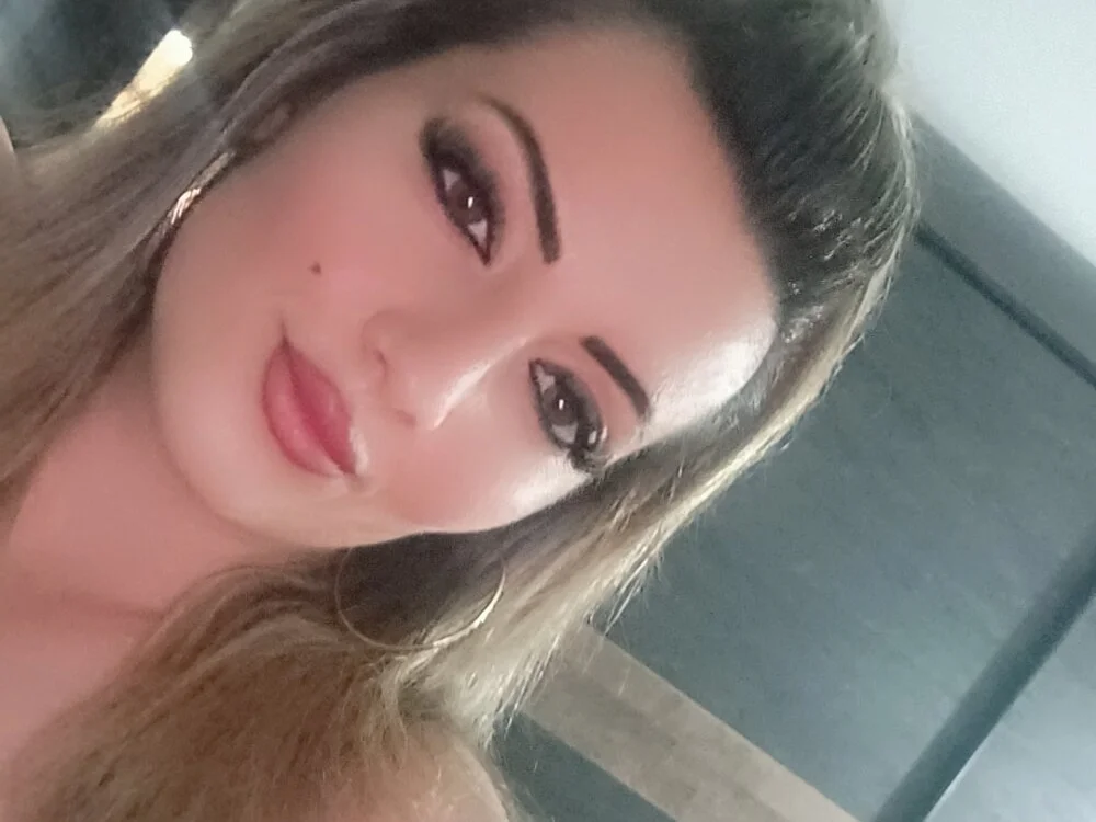 Sweetredvelvet's Offline XXX Chat