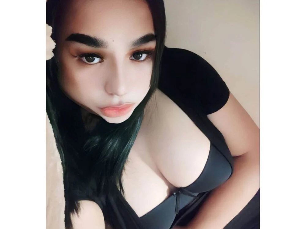 MistressDominaBigCockXXL Offline XXX Chat