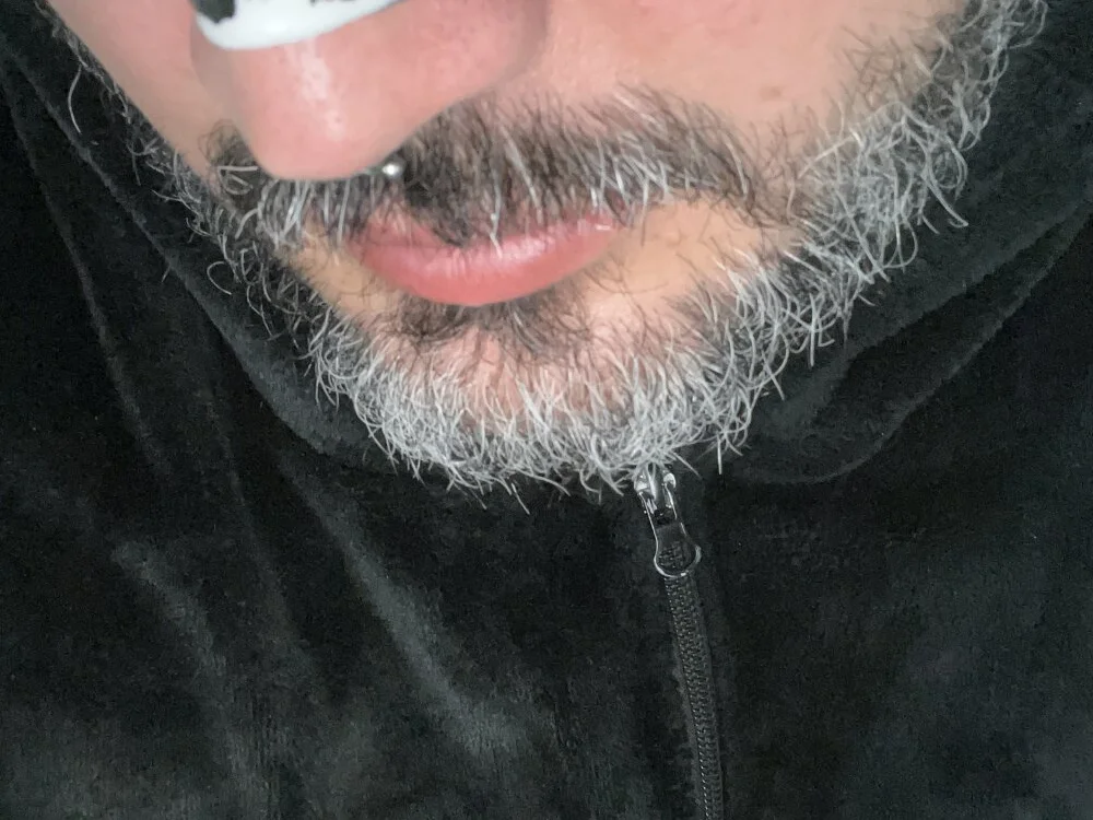 BullTattooBsxn Offline XXX chat