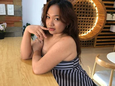 JennicaMae - Girl 