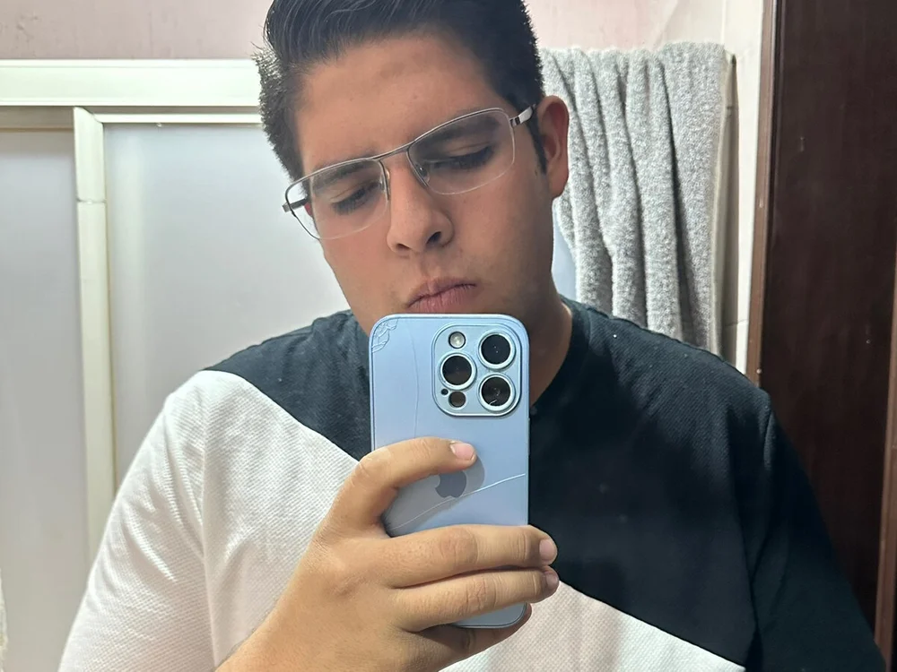 JavierMancillav offline chatrum