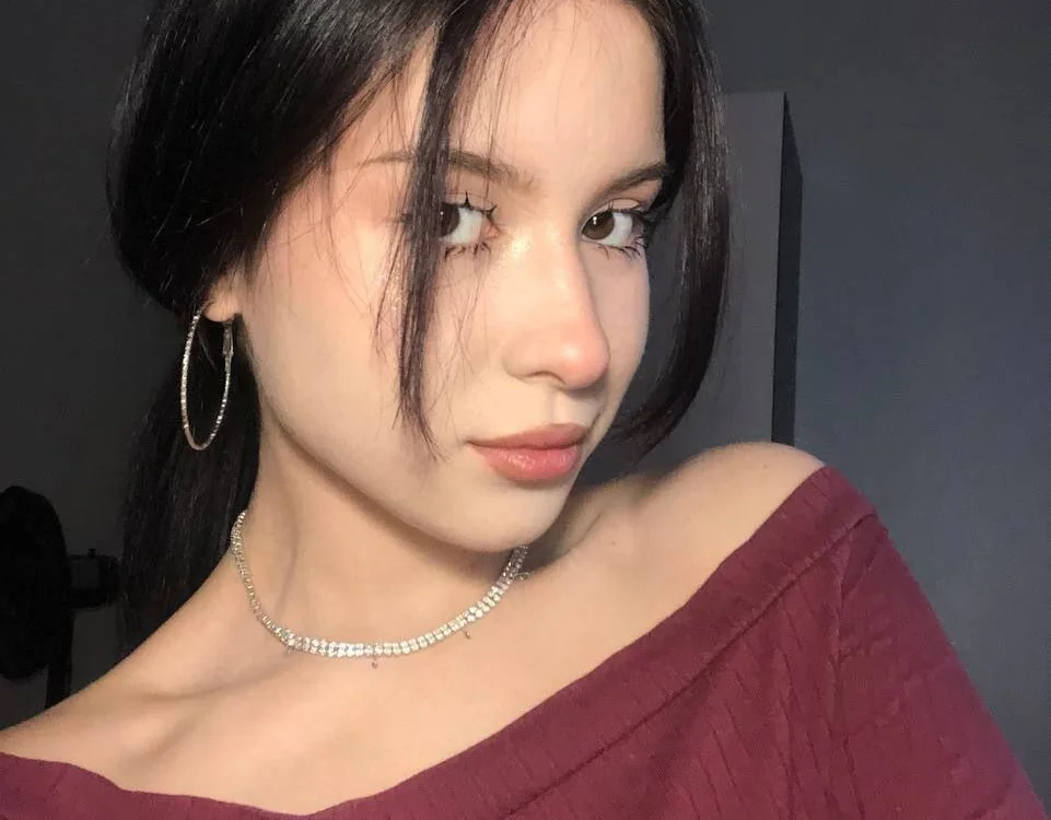 DaisyEagerton offline chatrum