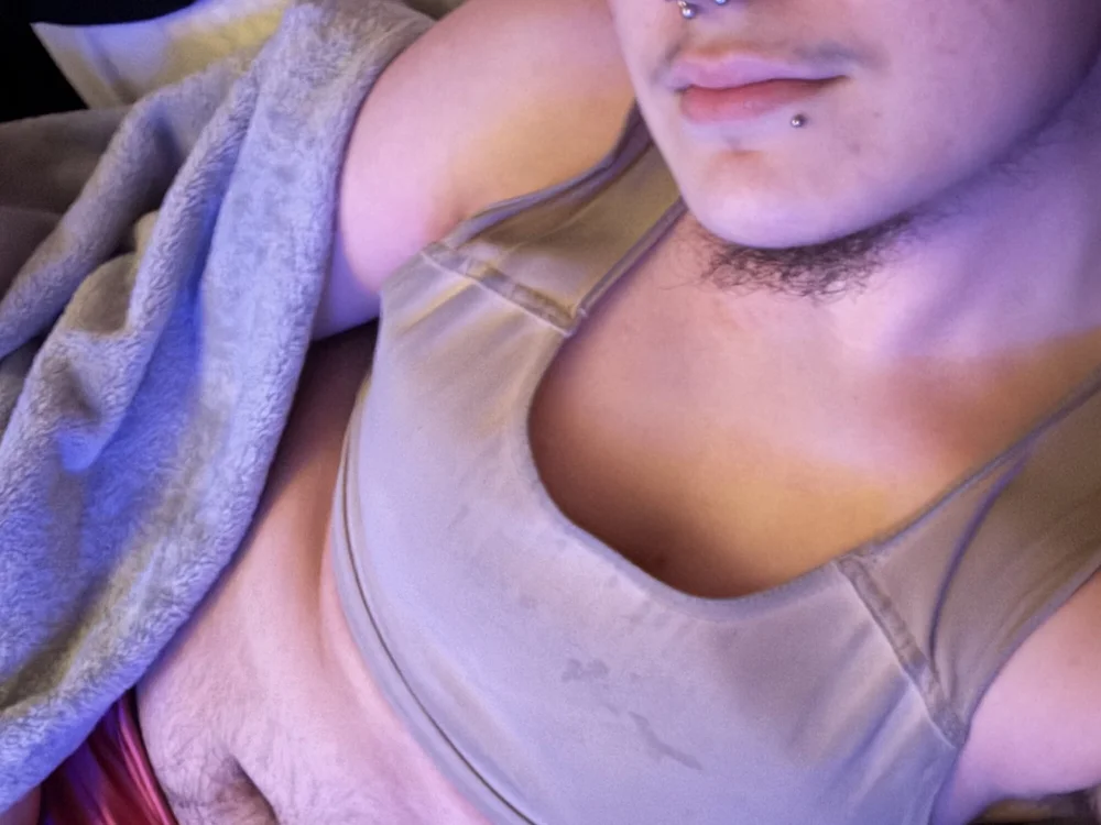 TyTrans420's Offline Chat Room