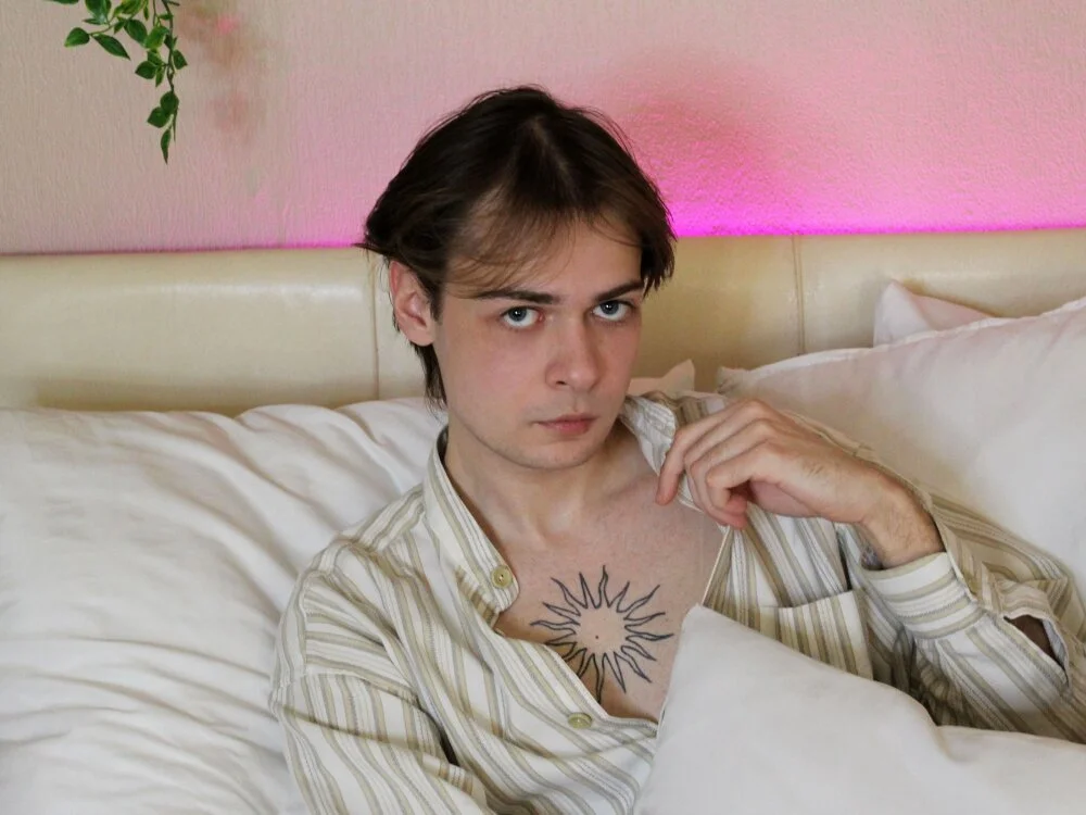 Offline XXX chat PaulWilliamsy