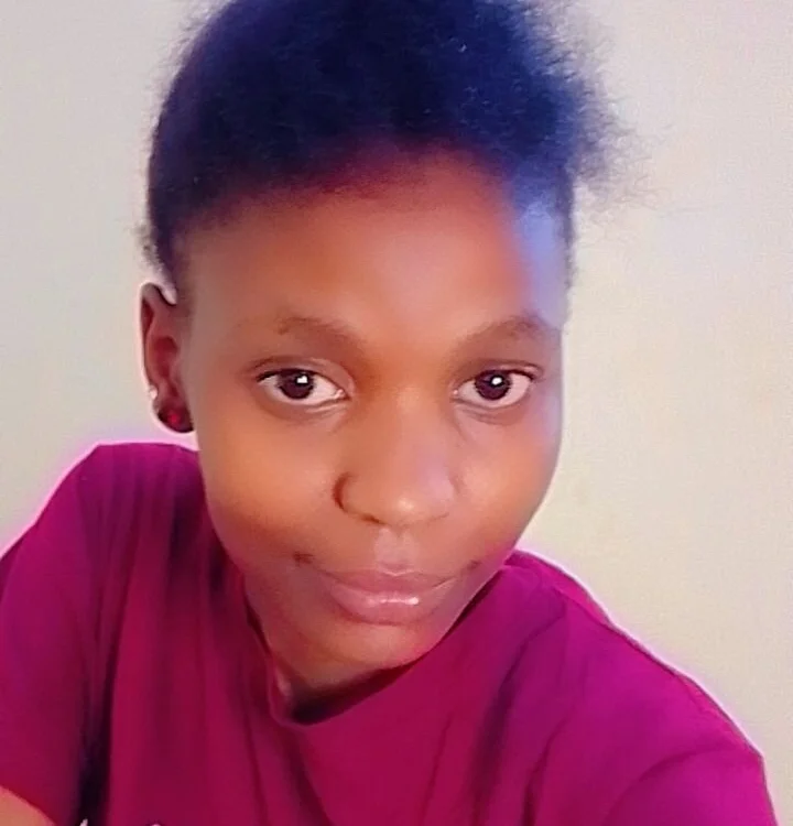 slim_girl02 Adlı Modelin Çevrimdışı XXX Sohbeti