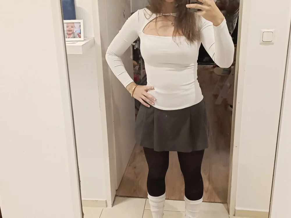 kittenNr1's Offline XXX Chat