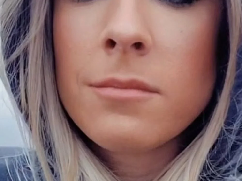 spankmeimbad69 offline XXX-chatje