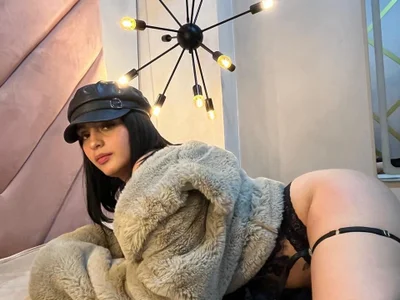 Anna_bladee - Girl 