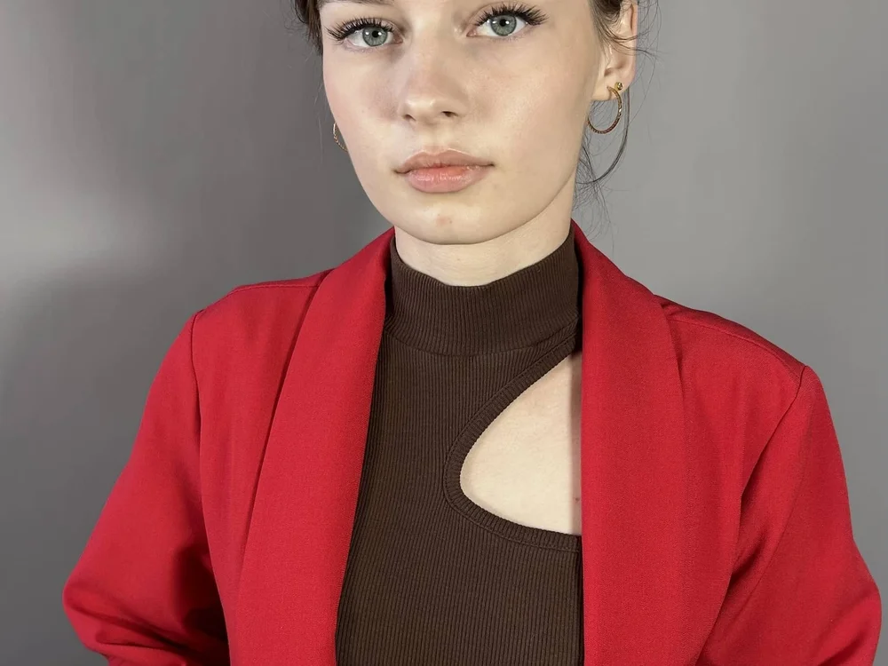AislyEmans' Offline Chat Room