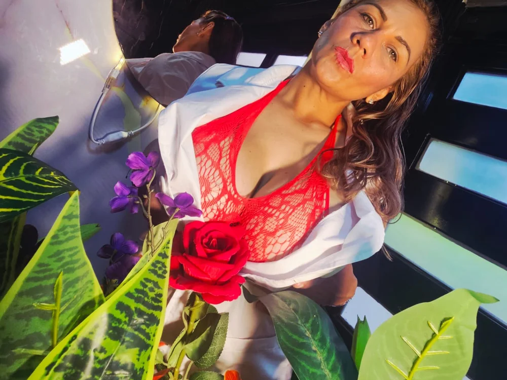 MirandaCeleste's Offline XXX Chat