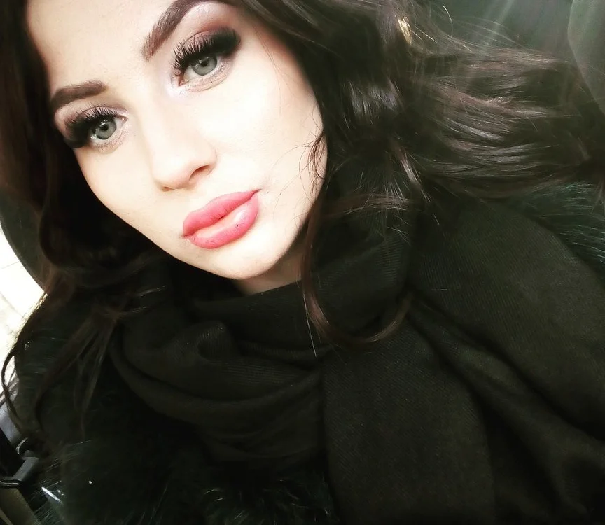 AmyJewelSky's Offline XXX Chat