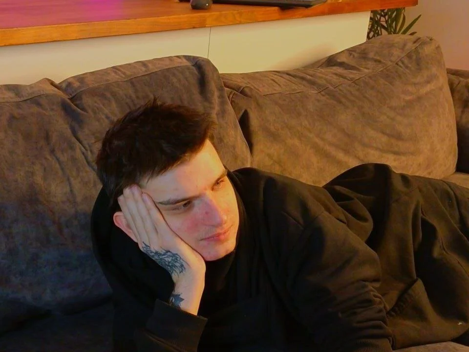 Hoyevnik Offline XXX-Chat