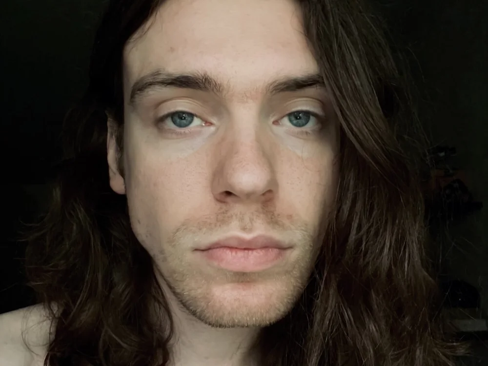 mitchflares' Offline Chat Room